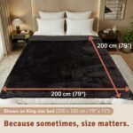 Size of the King/Queen Waterproof Blanket. Black couples blanket