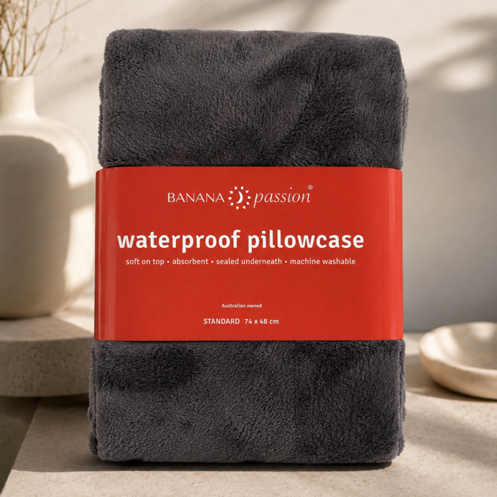 Waterproof flannel fleece pillowcase in Grey, zipped
